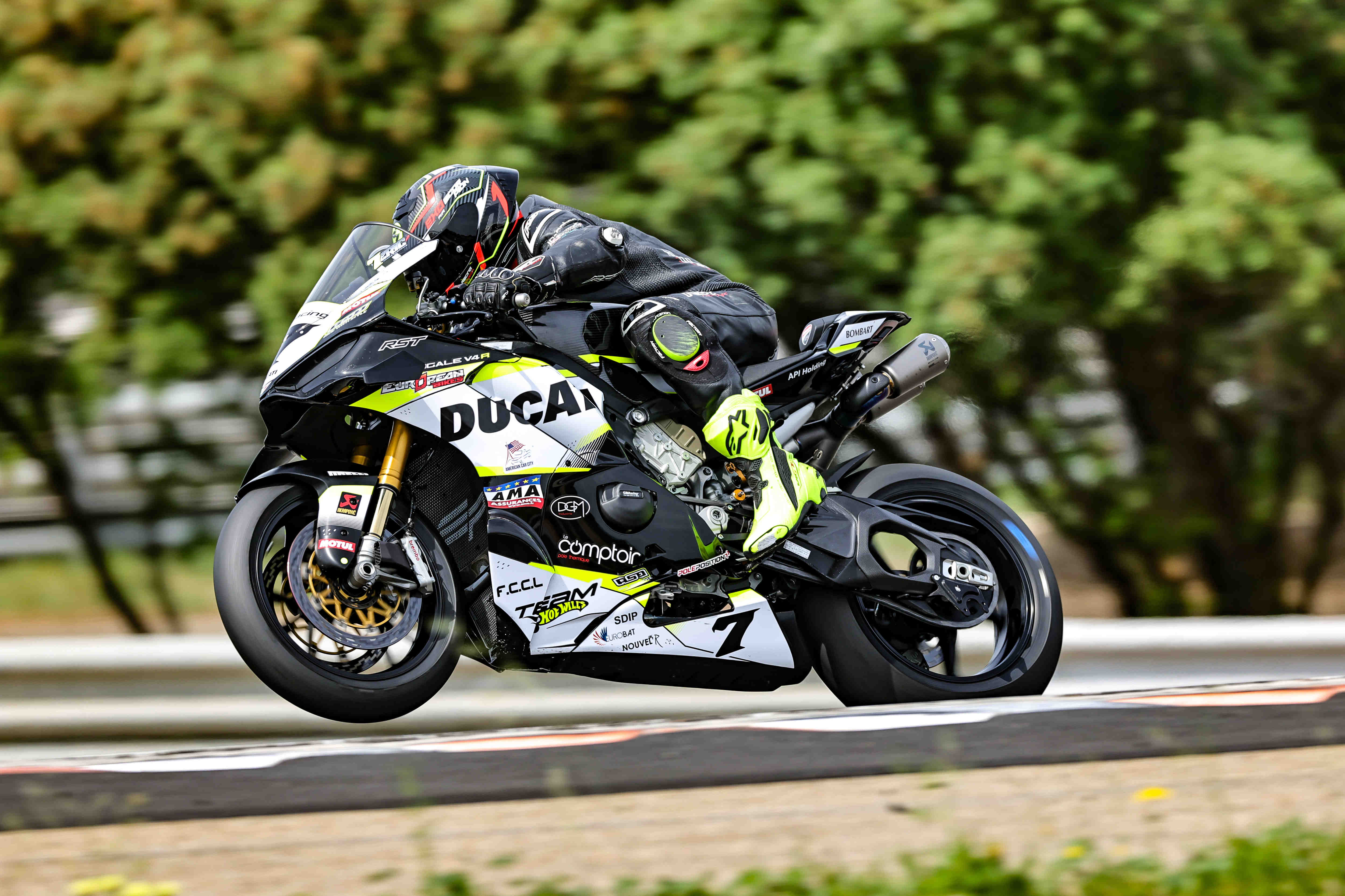 Photo Ledenon